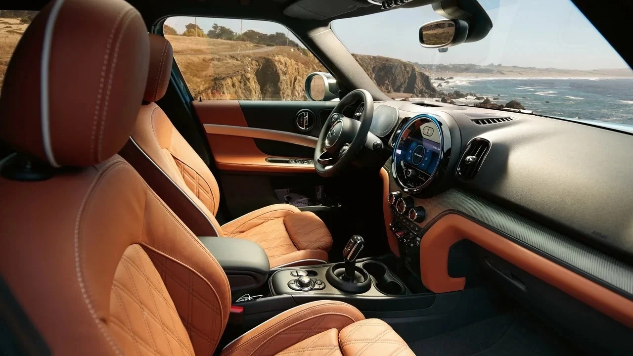 Замена салонного фильтра MINI.